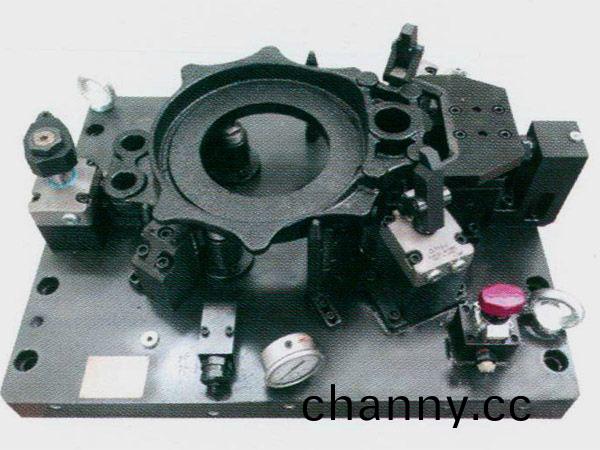 製動器(qi)底闆液壓裌(jia)具(ju)